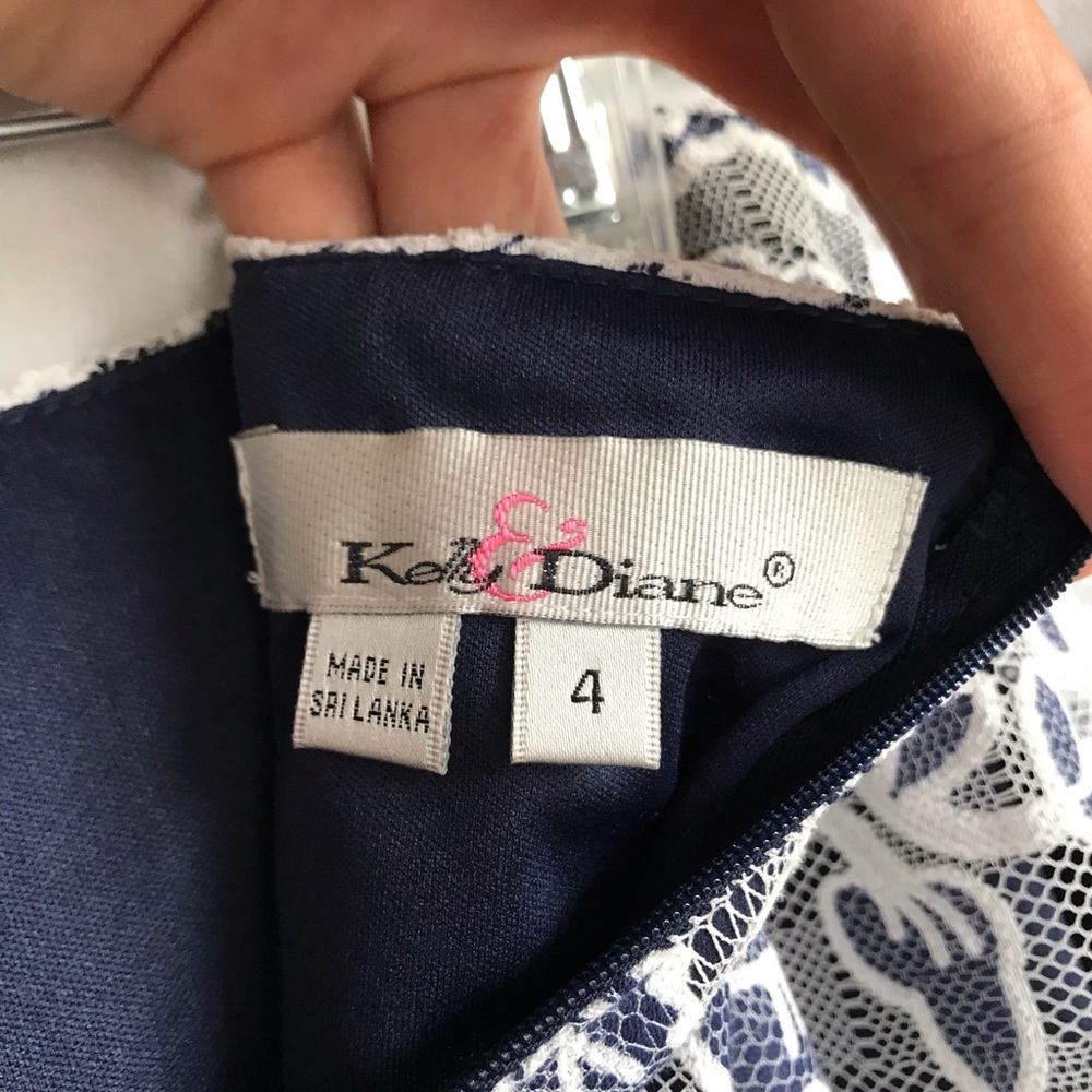 NEW Kelly & Diane Woman's Size 4 Sleeveless Top & Skirt set Navy and White Lace - Picture 2 of 8